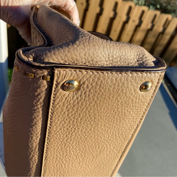 Michael Kors Hamilton East West Beige Leather Satchel Chain Strap Tote - Picture 5 of 16